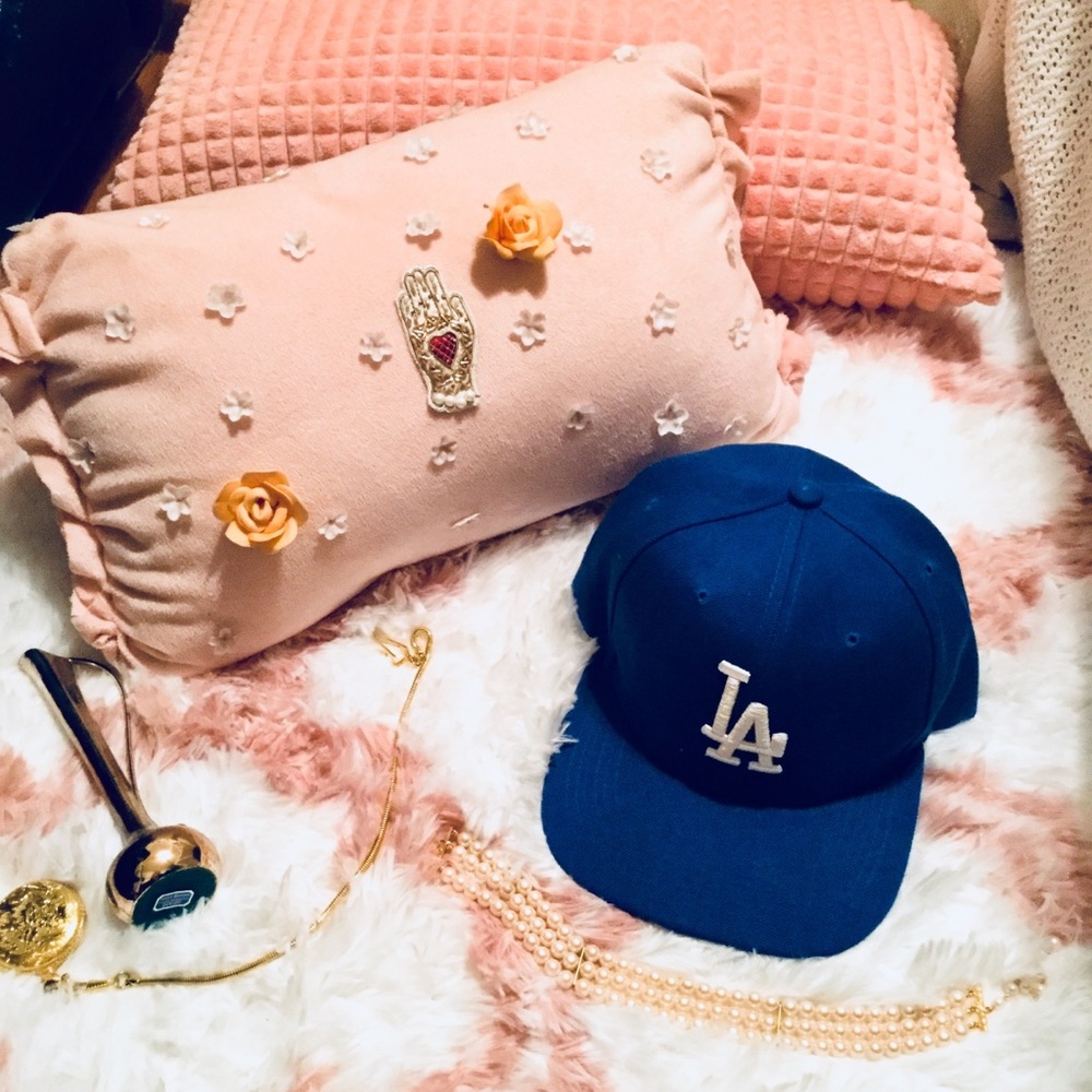 Baseball Caps - Picture 3 of 4